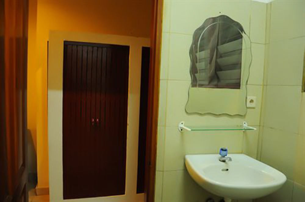 Jesens Inn I Kuta  Exterior photo