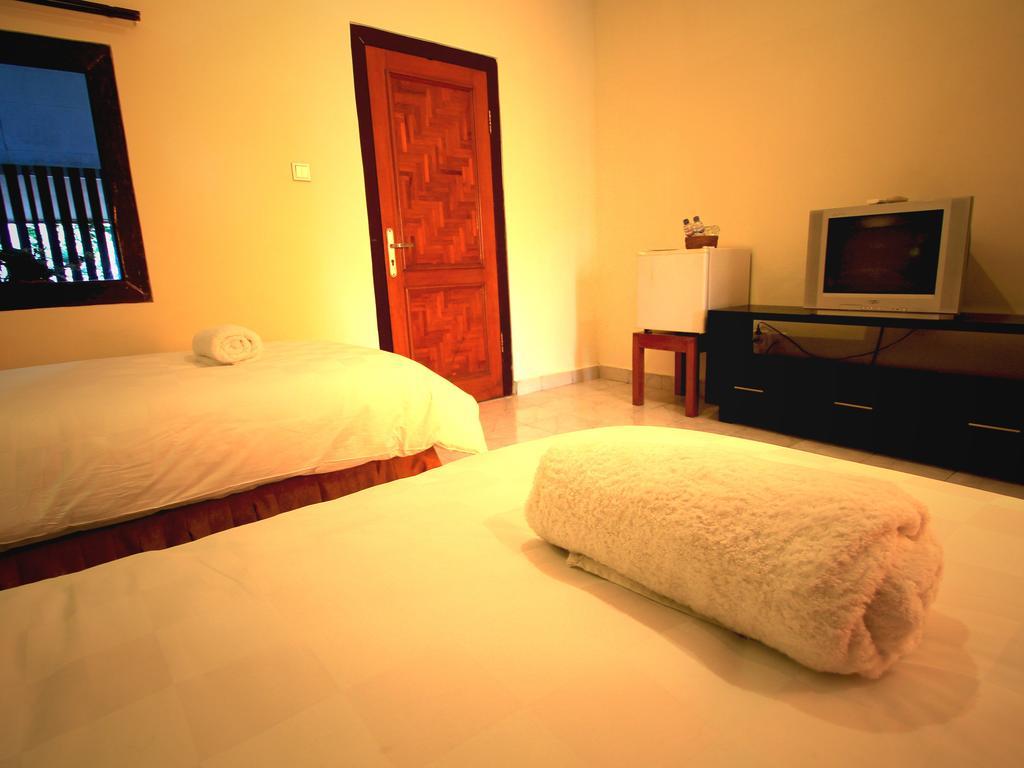 Jesens Inn I Kuta  Exterior photo